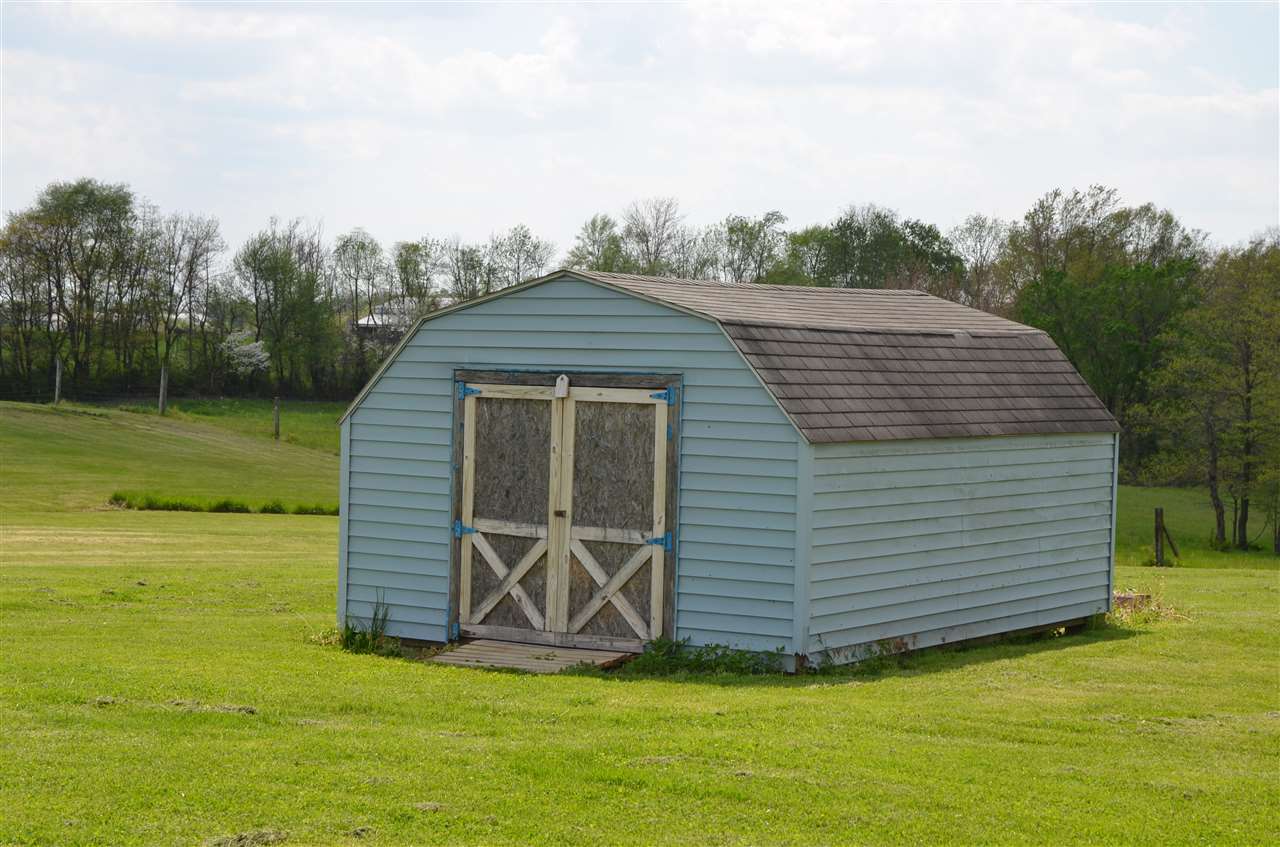 4175 Beard Road Loogootee, IN 47553 - Photo 2 of 13