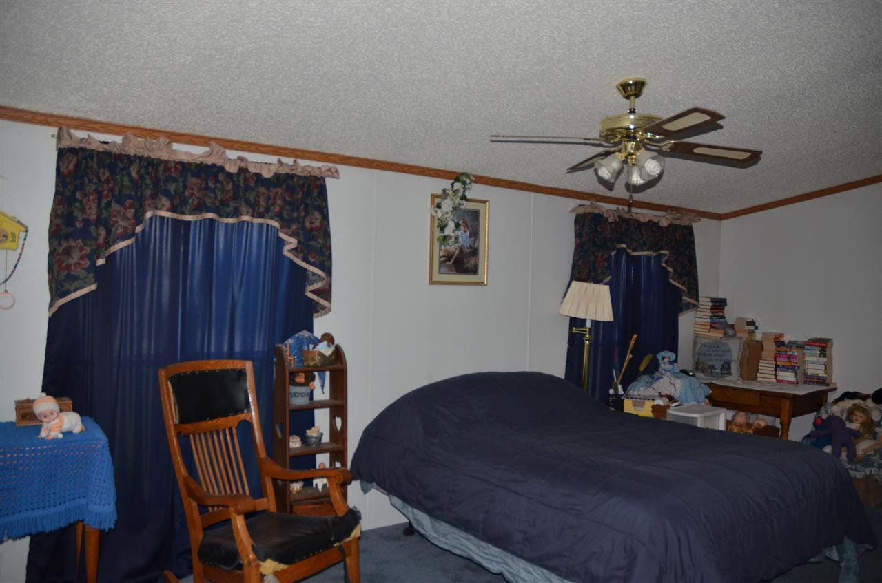 4175 Beard Road Loogootee, IN 47553 - Photo 8 of 13