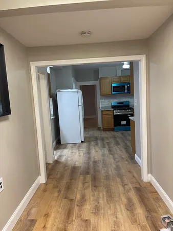 $3,300 | 52 Houghton Street, Unit 1, Worcester, MA 01604