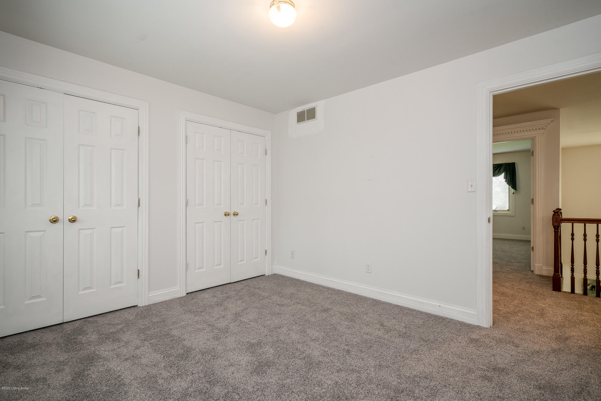 8700 Bates Road Louisville, KY 40228 - Photo 48 of 77 2nd Floor Right Bedroom