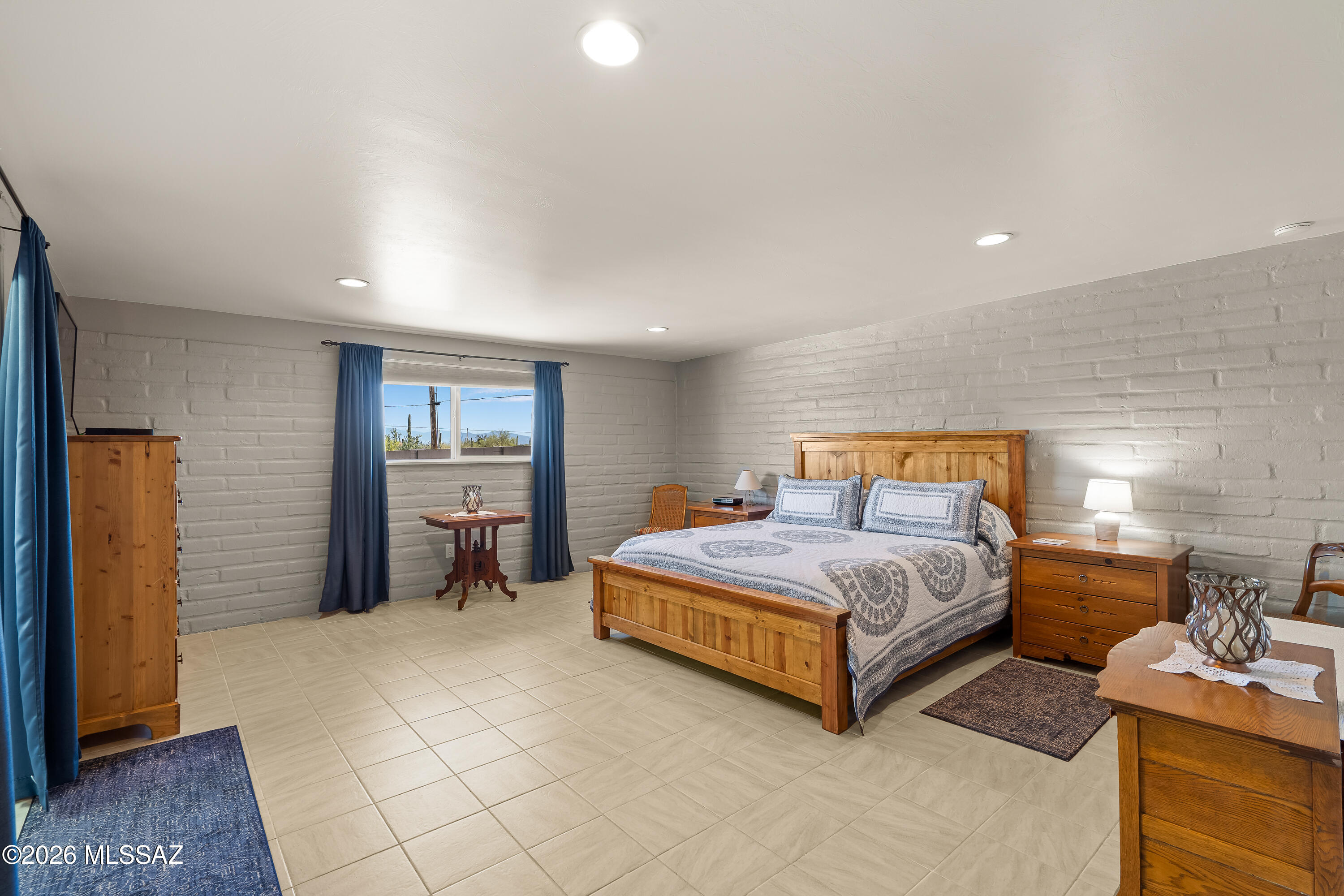 7005 North Wade Road Tucson, AZ 85743 - Photo 17 of 50 Primary Bedroom