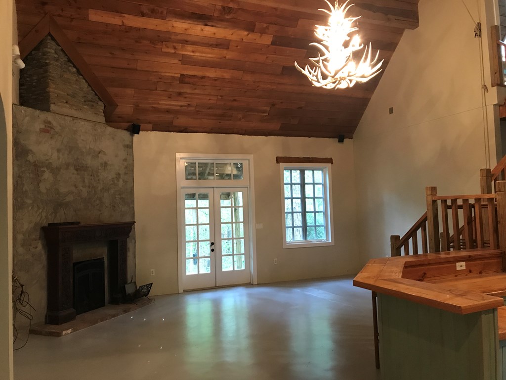 107 Friendfield Lane Greenwood, SC 29649 - Photo 6 of 21 Gallery Image 6