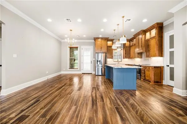 $379,000 | 313 St Landry Drive, Pineville, LA 71360