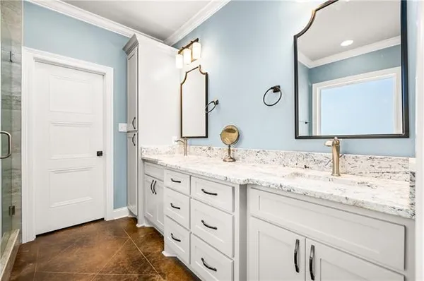 $379,000 | 313 St Landry Drive, Pineville, LA 71360