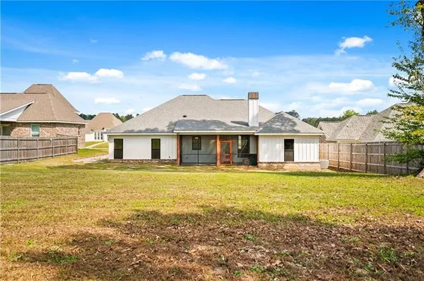$379,000 | 313 St Landry Drive, Pineville, LA 71360