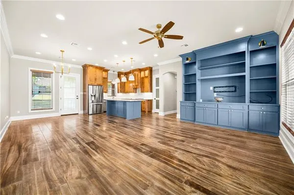 $379,000 | 313 St Landry Drive, Pineville, LA 71360