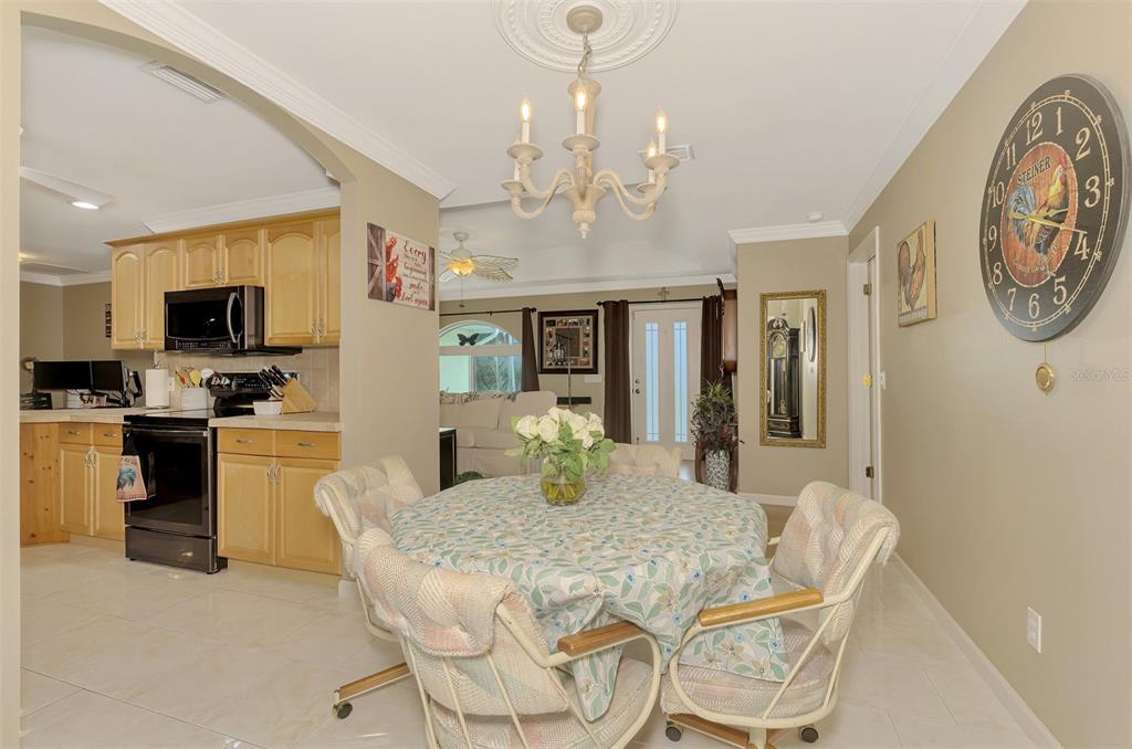 411 Nightingale Road Venice, FL 34293 - Photo 19 of 37