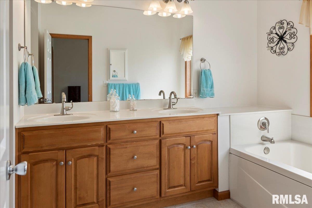 239 Maggie Drive Springfield, IL 62711 - Photo 30 of 62 Gallery Image 30
