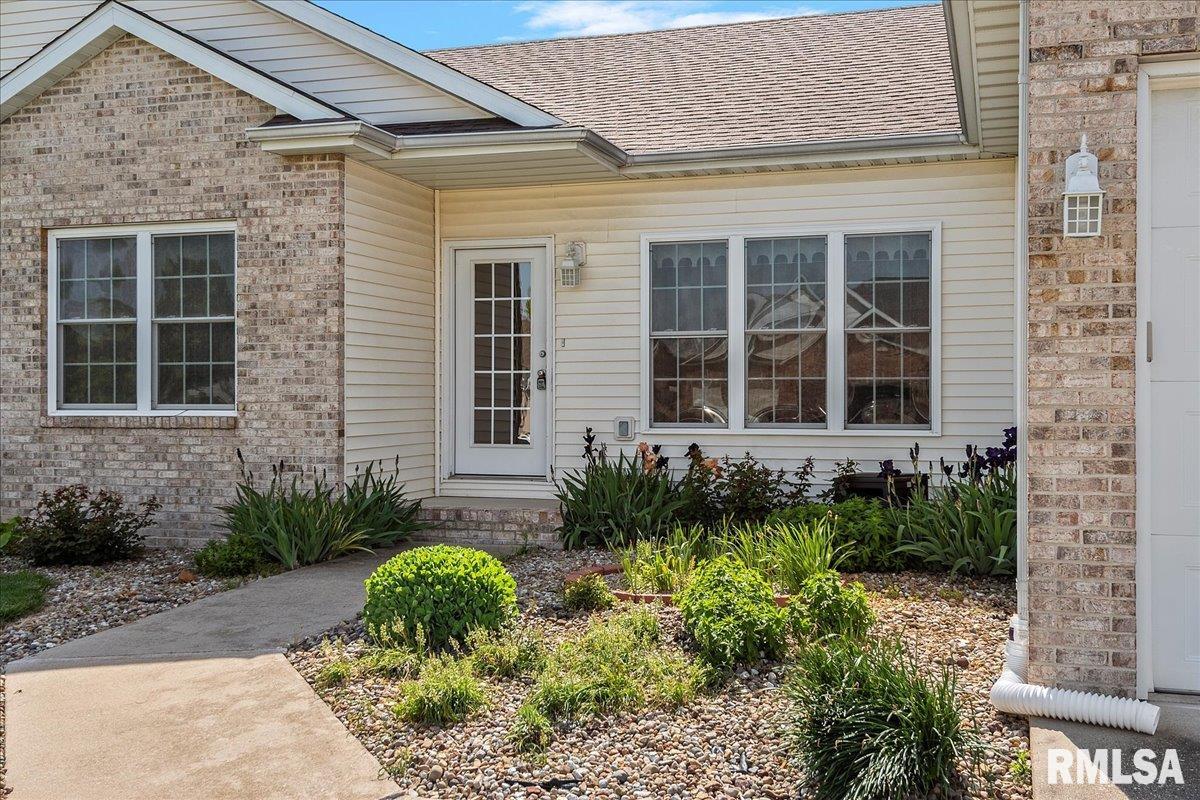 239 Maggie Drive Springfield, IL 62711 - Photo 5 of 62 Gallery Image 5