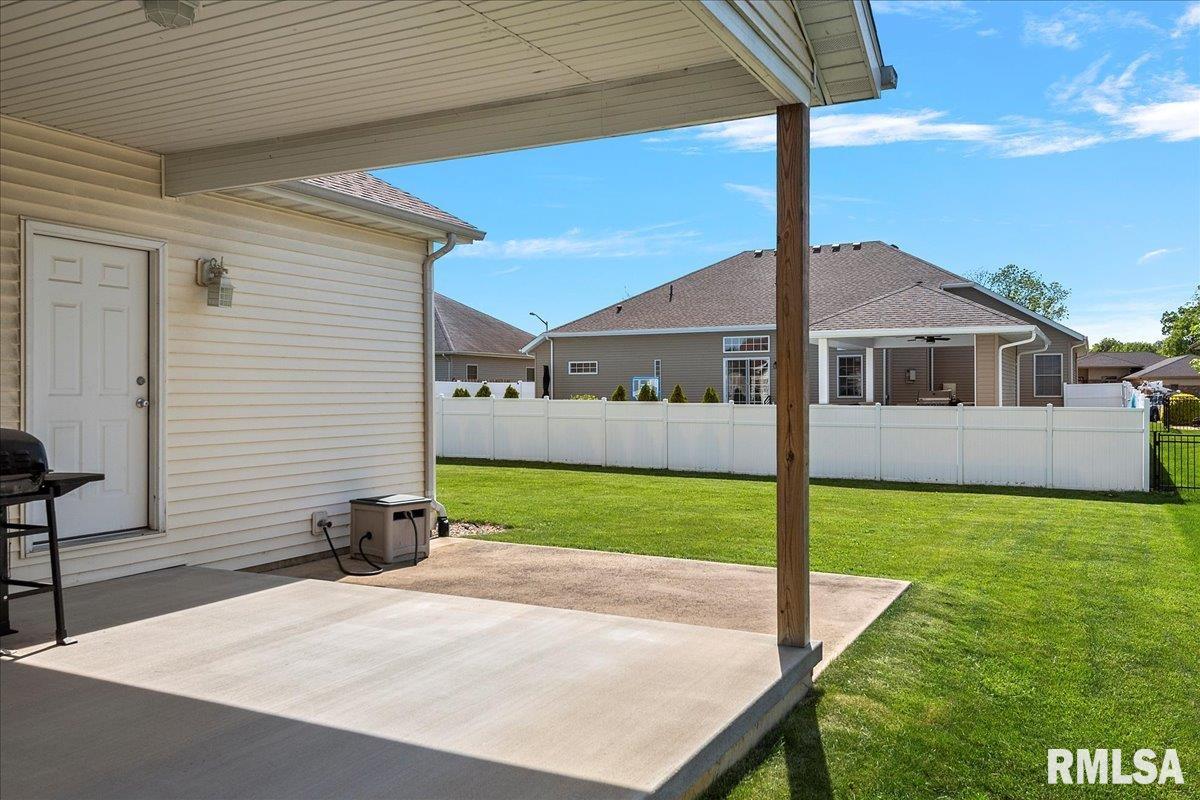 239 Maggie Drive Springfield, IL 62711 - Photo 59 of 62 Gallery Image 59