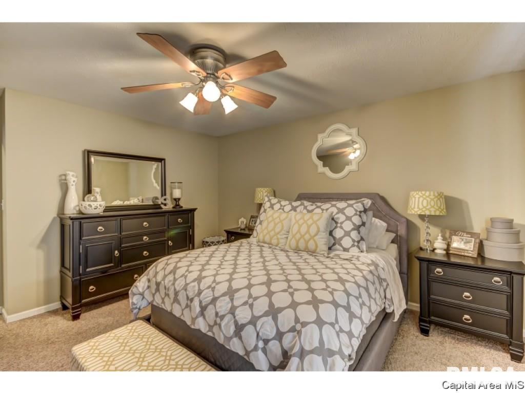 3708 Kerry Boulevard Springfield, IL 62712 - Photo 19 of 35 Gallery Image 19