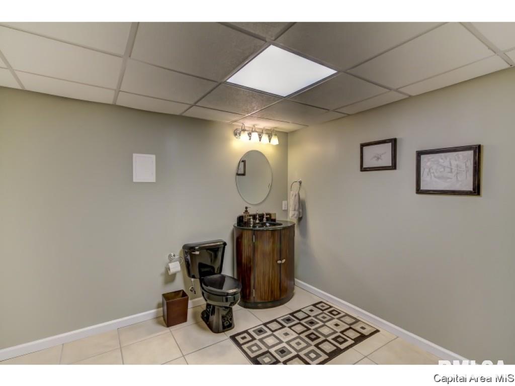 3708 Kerry Boulevard Springfield, IL 62712 - Photo 31 of 35 Gallery Image 31