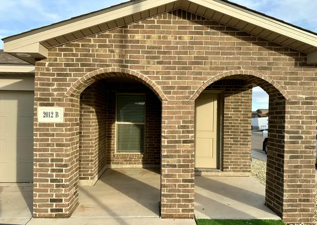 $1,450 | 2012 Bryan Avenue, Unit B, Wolfforth, TX 79382