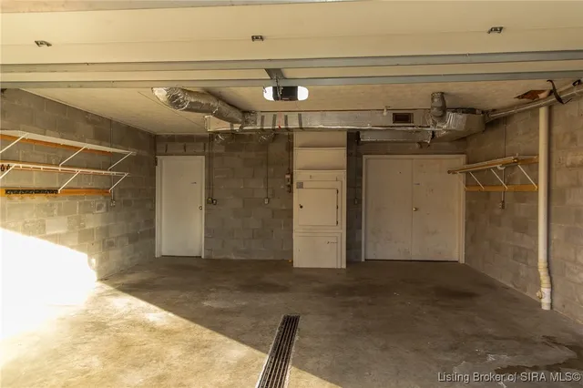 $254,900 | 1002 West Main Street, Madison, IN 47250