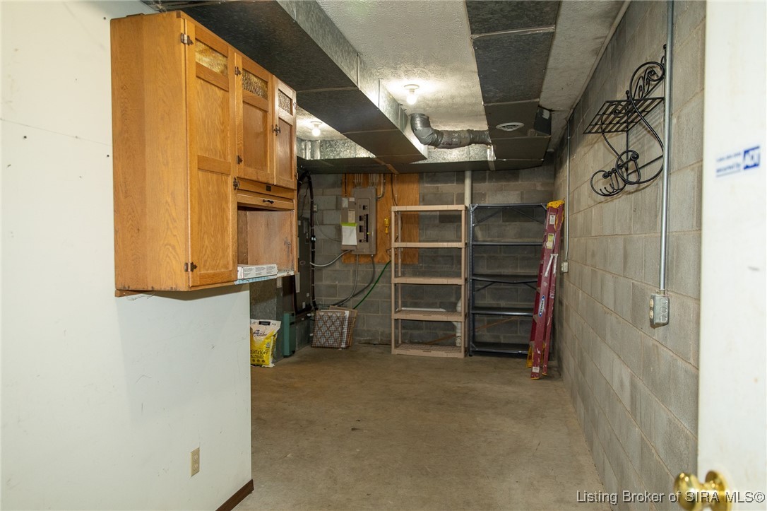 1002 West Main Street Madison, IN 47250 - Photo 43 of 50