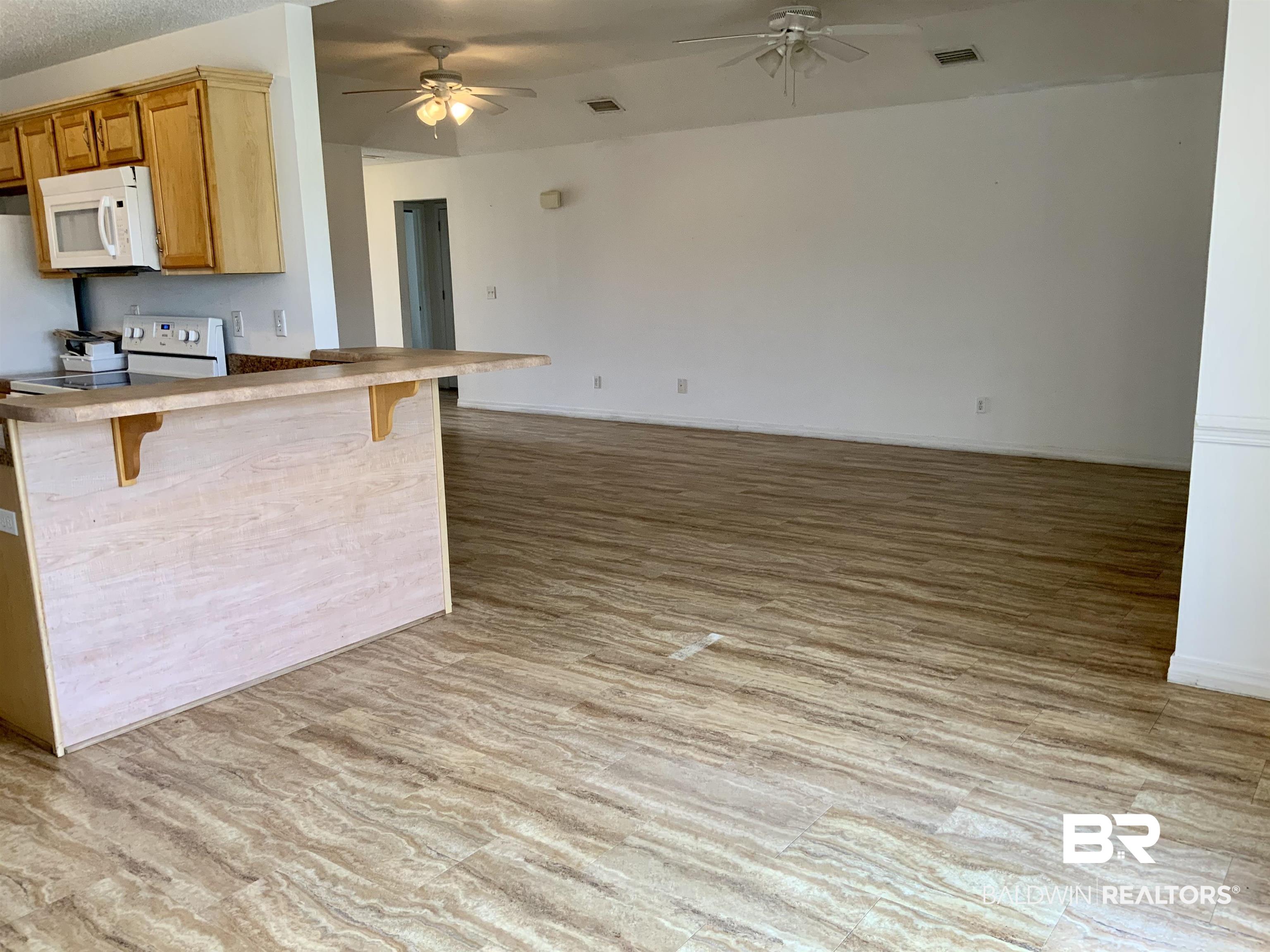 1036 Amazon Drive Foley, AL 36535 - Photo 3 of 13