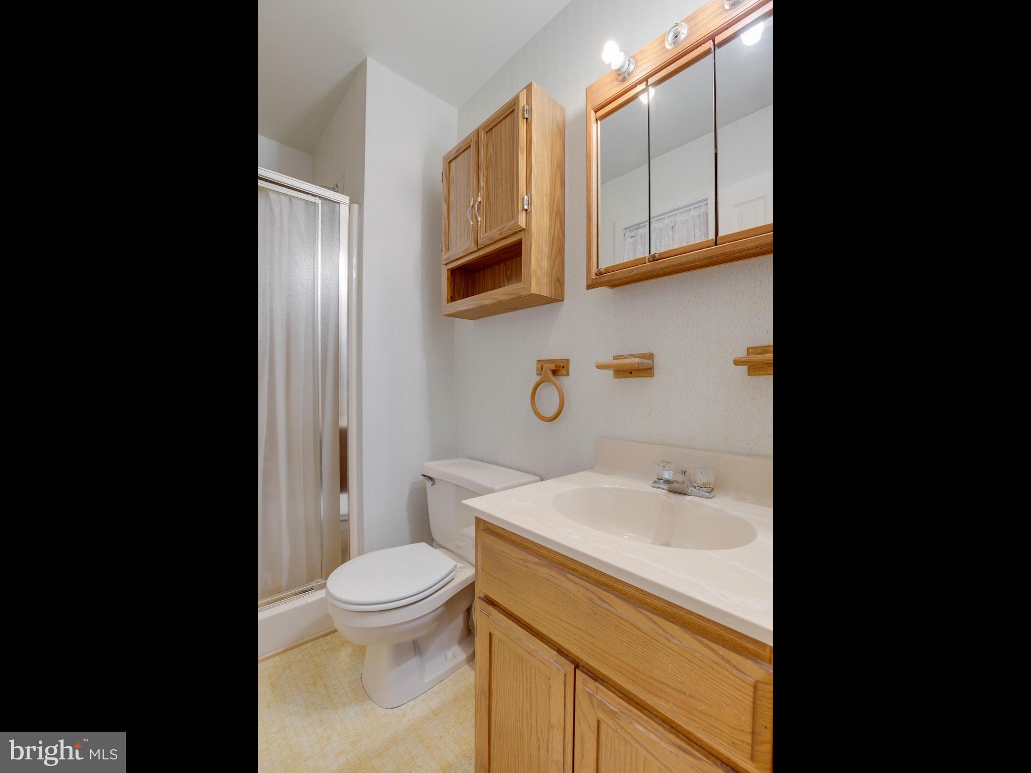 721 Mesquite Road Severn, MD 21144 - Photo 18 of 36 En Suite Bath