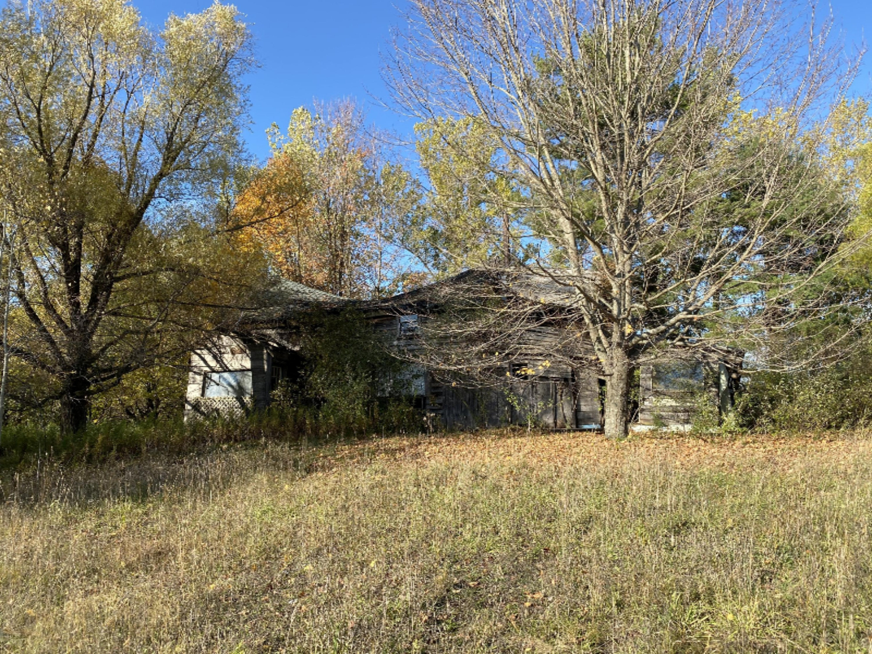 4067 Kettner Road, Unit 98 ACRES) Manistee, MI 49660 - Photo 2 of 30 Old farm house at the road