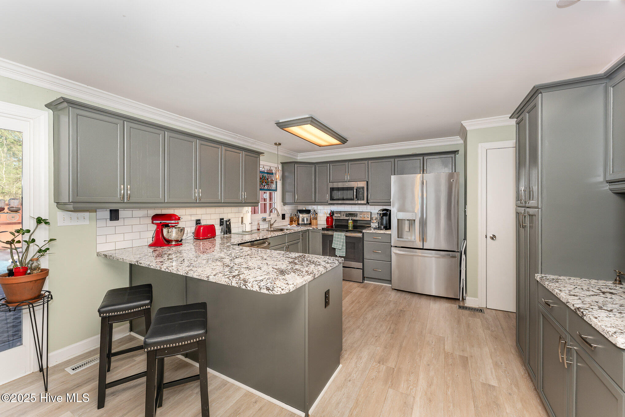 817 Roanoke Drive Cary, NC 27513 - Photo 13 of 26 014_a7400677-edit_976