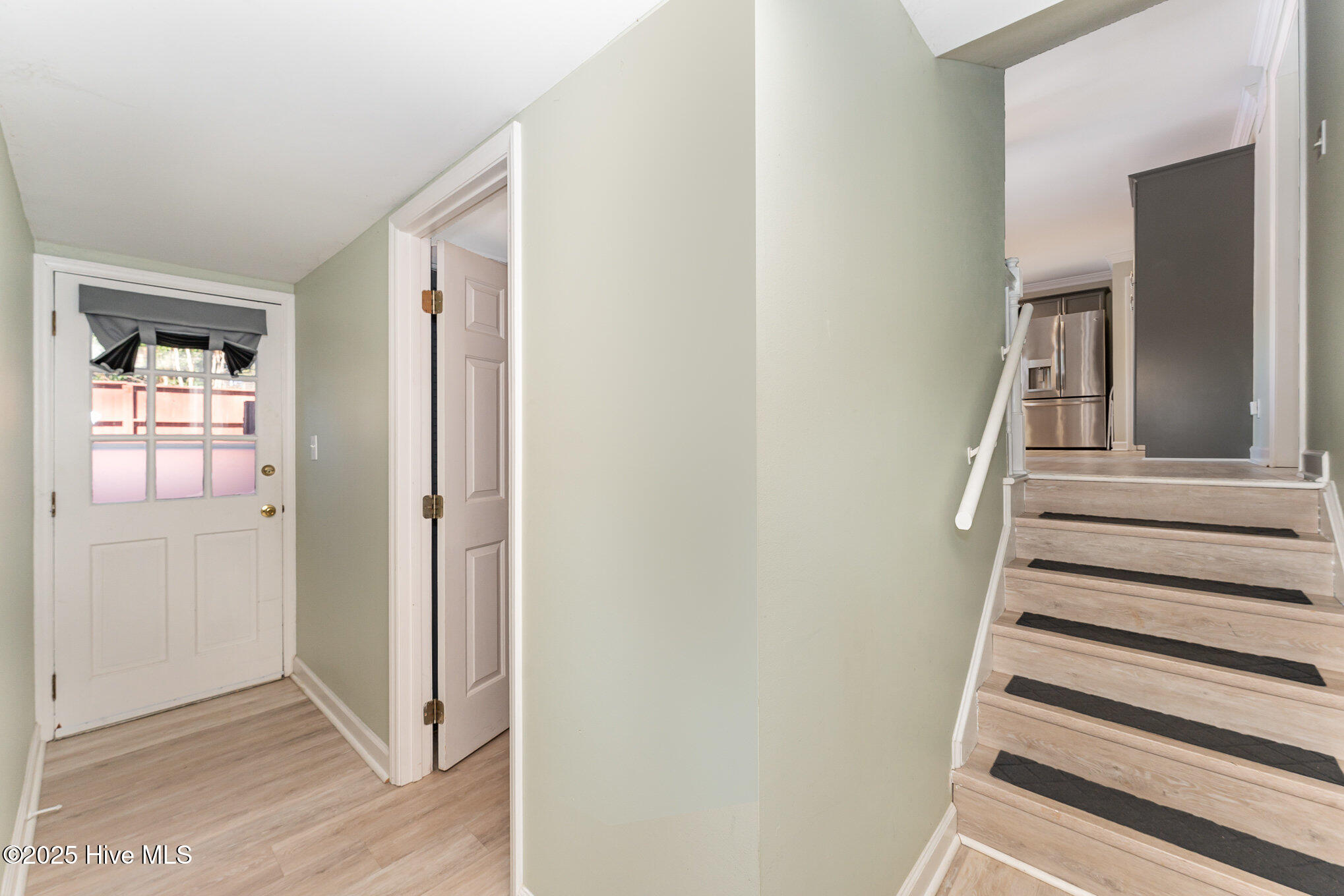 817 Roanoke Drive Cary, NC 27513 - Photo 20 of 26 021_a7400705-edit_748