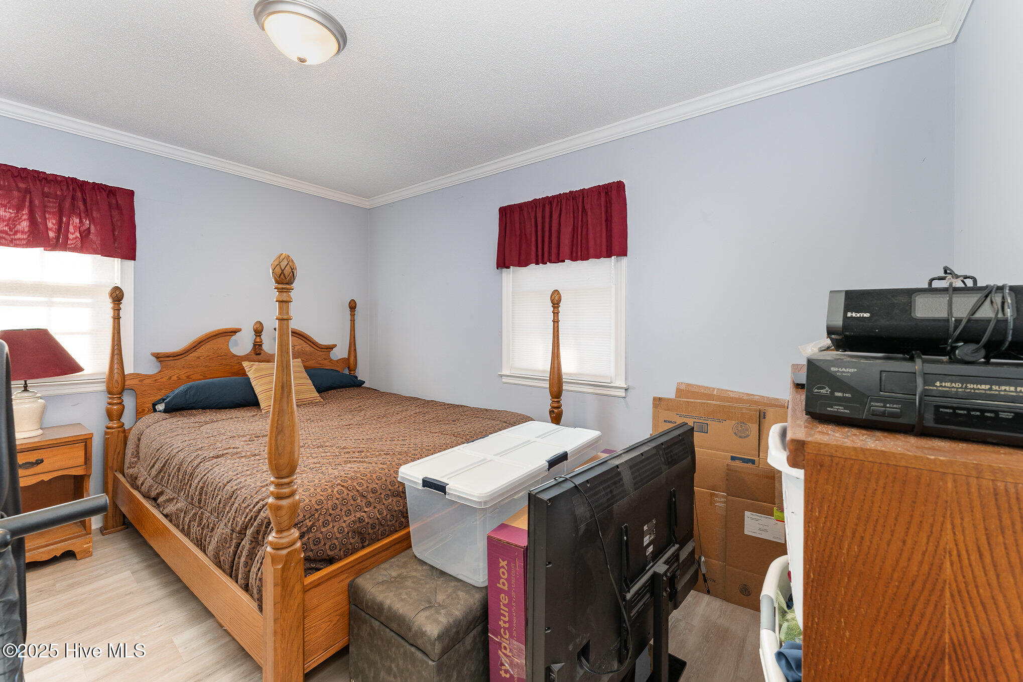 817 Roanoke Drive Cary, NC 27513 - Photo 21 of 26 022_a7400709-edit_41