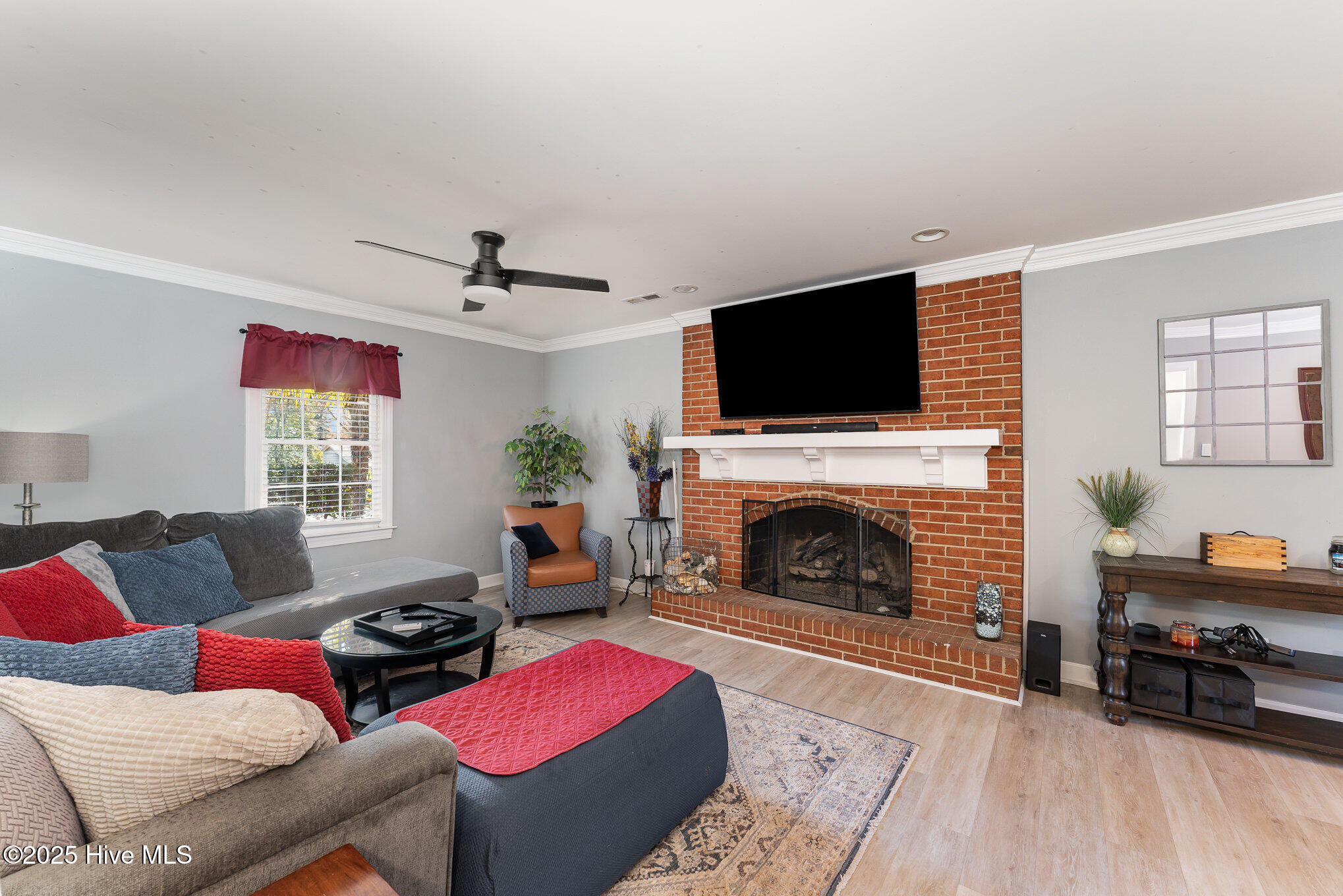 817 Roanoke Drive Cary, NC 27513 - Photo 8 of 26 009_a7400692-edit_595