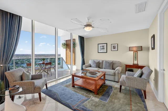 $2,650,000 | 1600 South Ocean Boulevard, Unit MPH02, Lauderdale-by-the-Sea, FL 33062