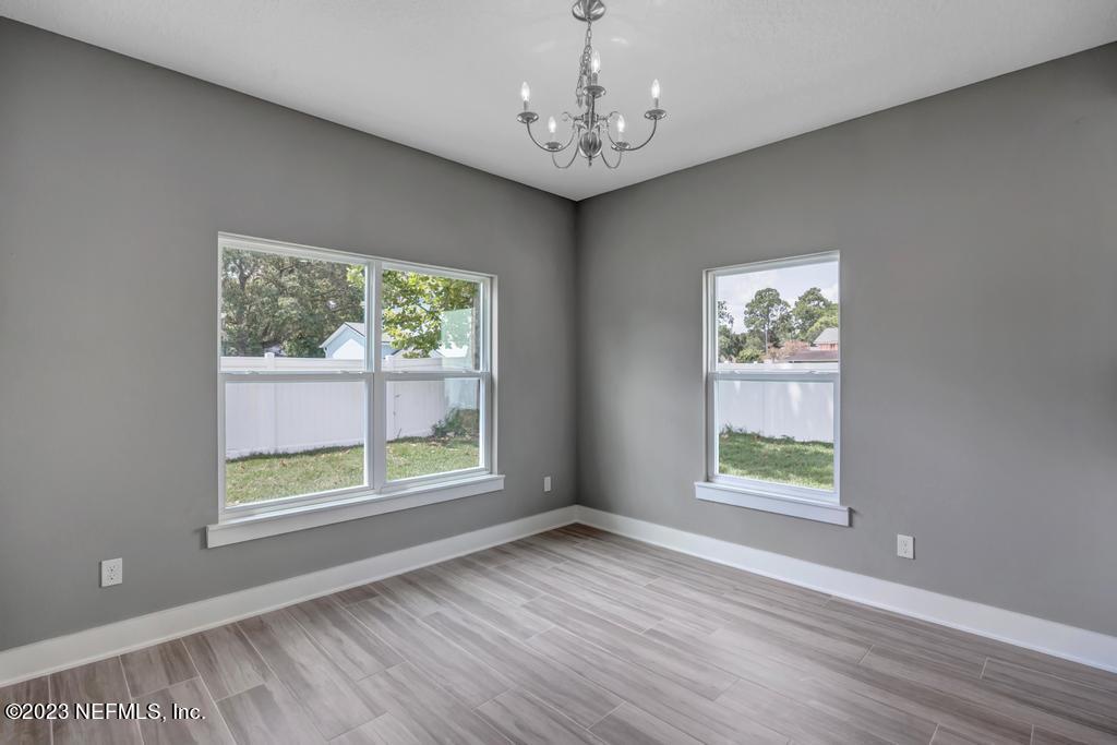60 Dutton Island Road West Atlantic Beach, FL 32233 - Photo 9 of 23 60 Dutton Island Rd W-9