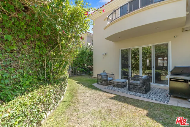 $2,295,000 | 23963 De Ville Way, Malibu, CA 90265