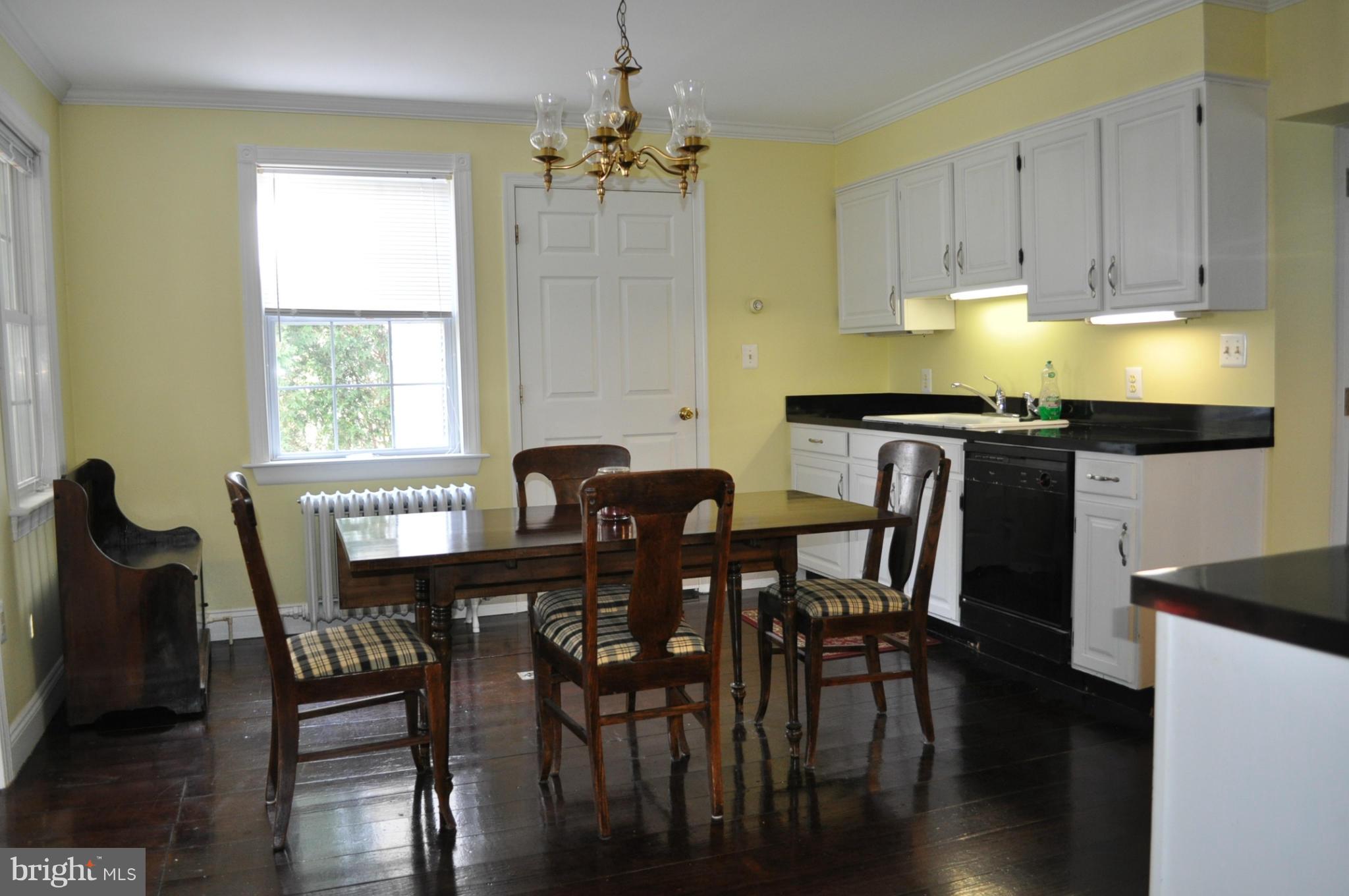 3310 Uniontown Road Westminster, MD 21158 - Photo 8 of 25 Kitchen