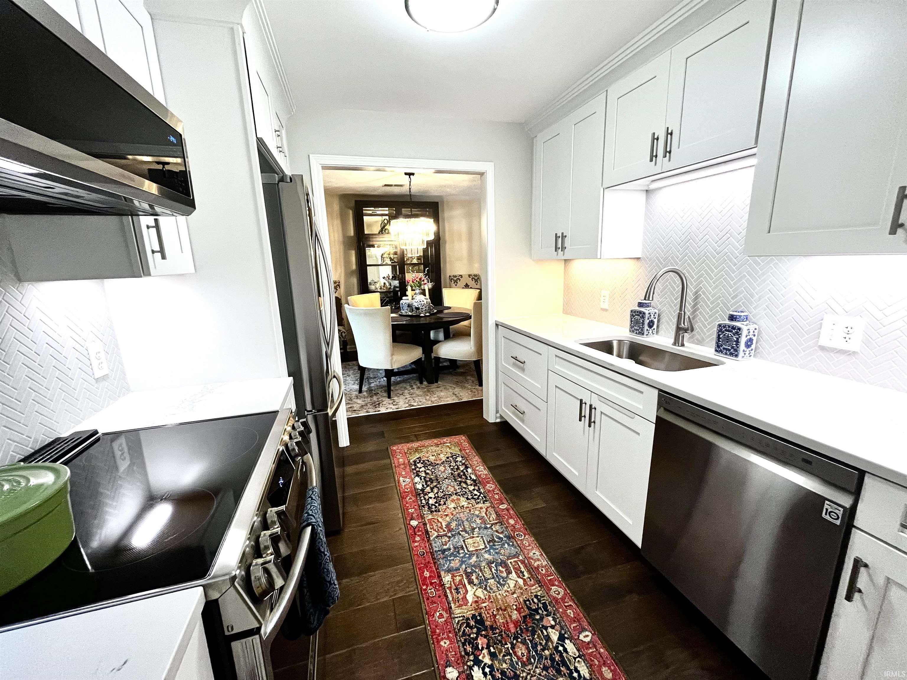 6618 Newburgh Road Evansville, IN 47715 - Photo 10 of 30