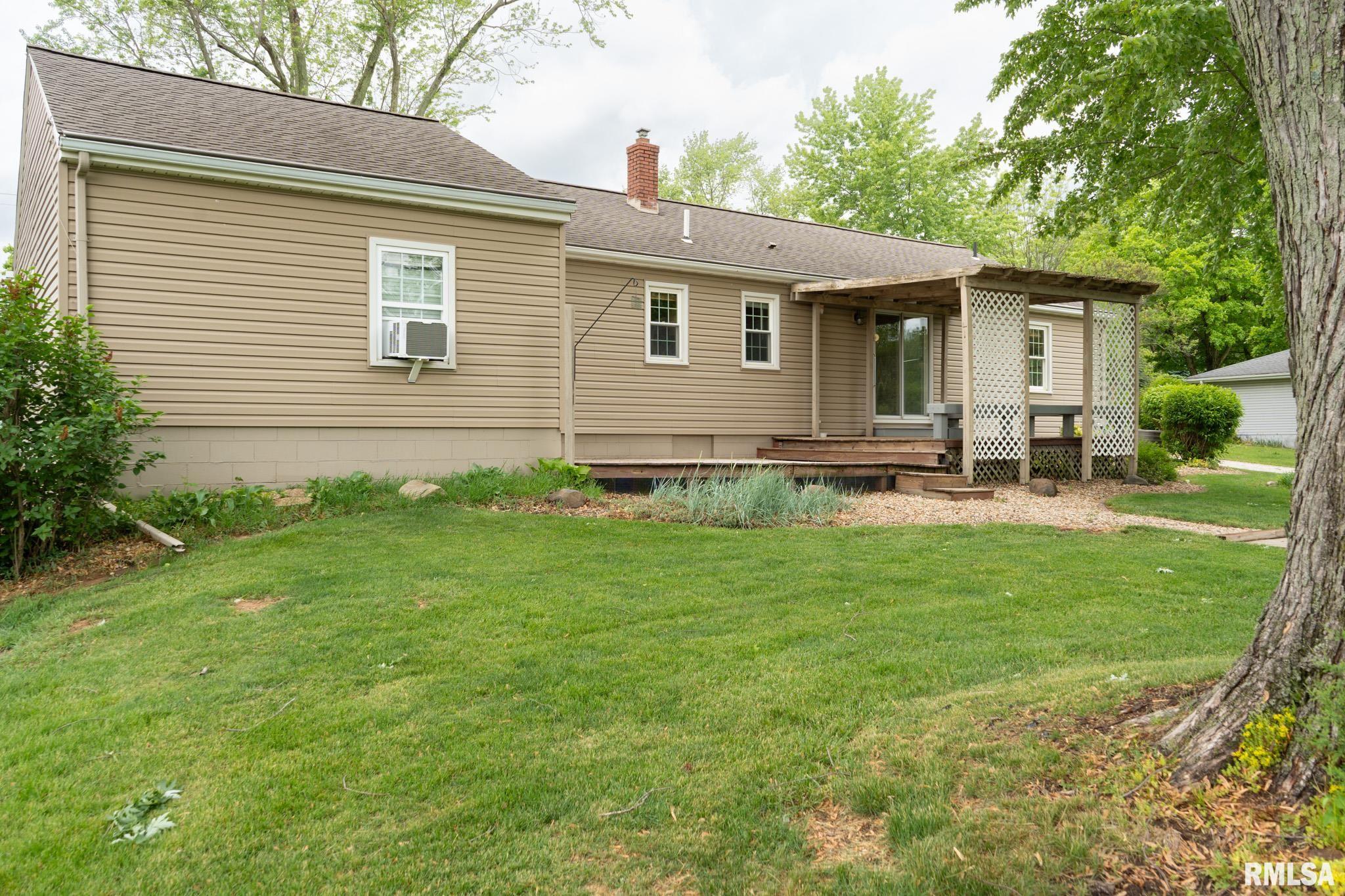 412 Timberlan Road Metamora, IL 61548 - Photo 11 of 35