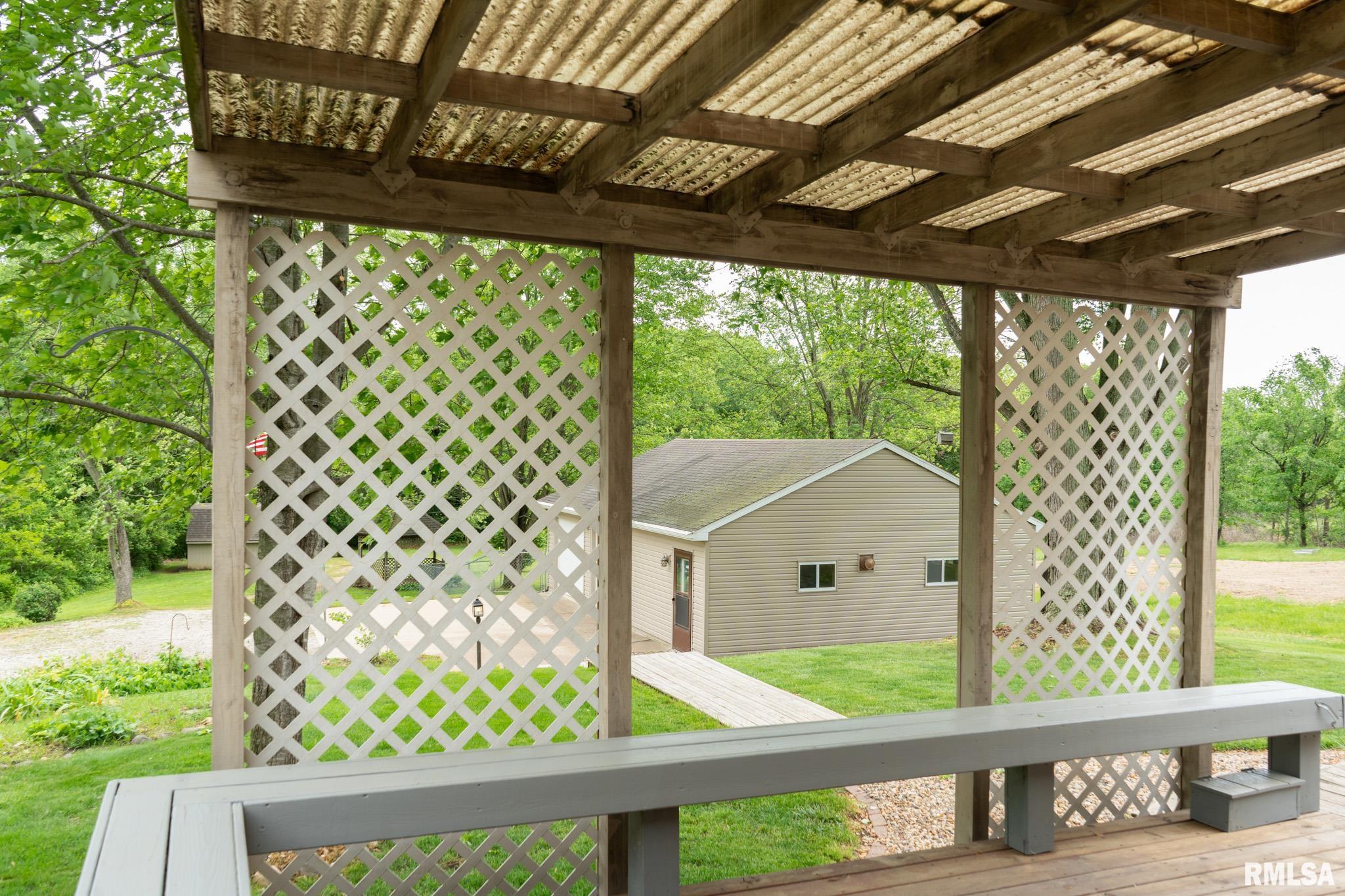 412 Timberlan Road Metamora, IL 61548 - Photo 5 of 35