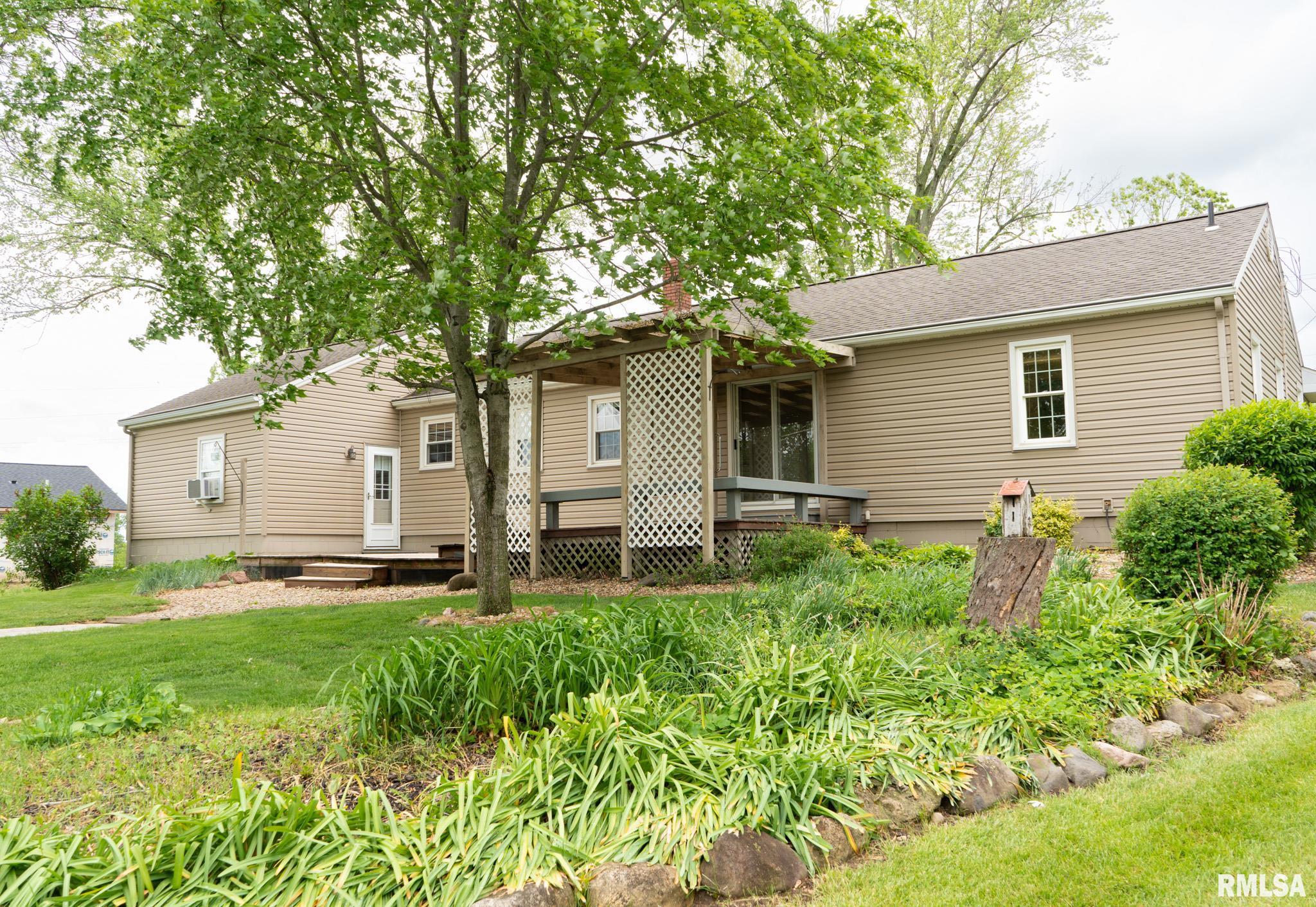 412 Timberlan Road Metamora, IL 61548 - Photo 9 of 35