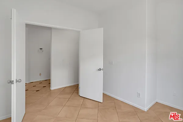 $2,950 | 3811 Eastgate N Road, Palm Springs, CA 92262