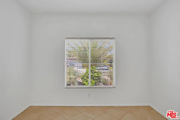 $2,950 | 3811 Eastgate N Road, Palm Springs, CA 92262