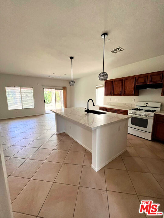 3811 Eastgate N Road Palm Springs, CA 92262 - Photo 10 of 34