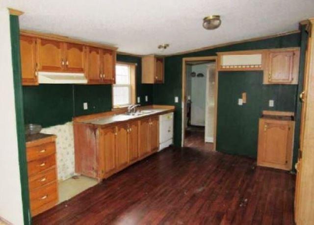 416 Braddock Road Markleysburg, PA 15459 - Photo 6 of 12
