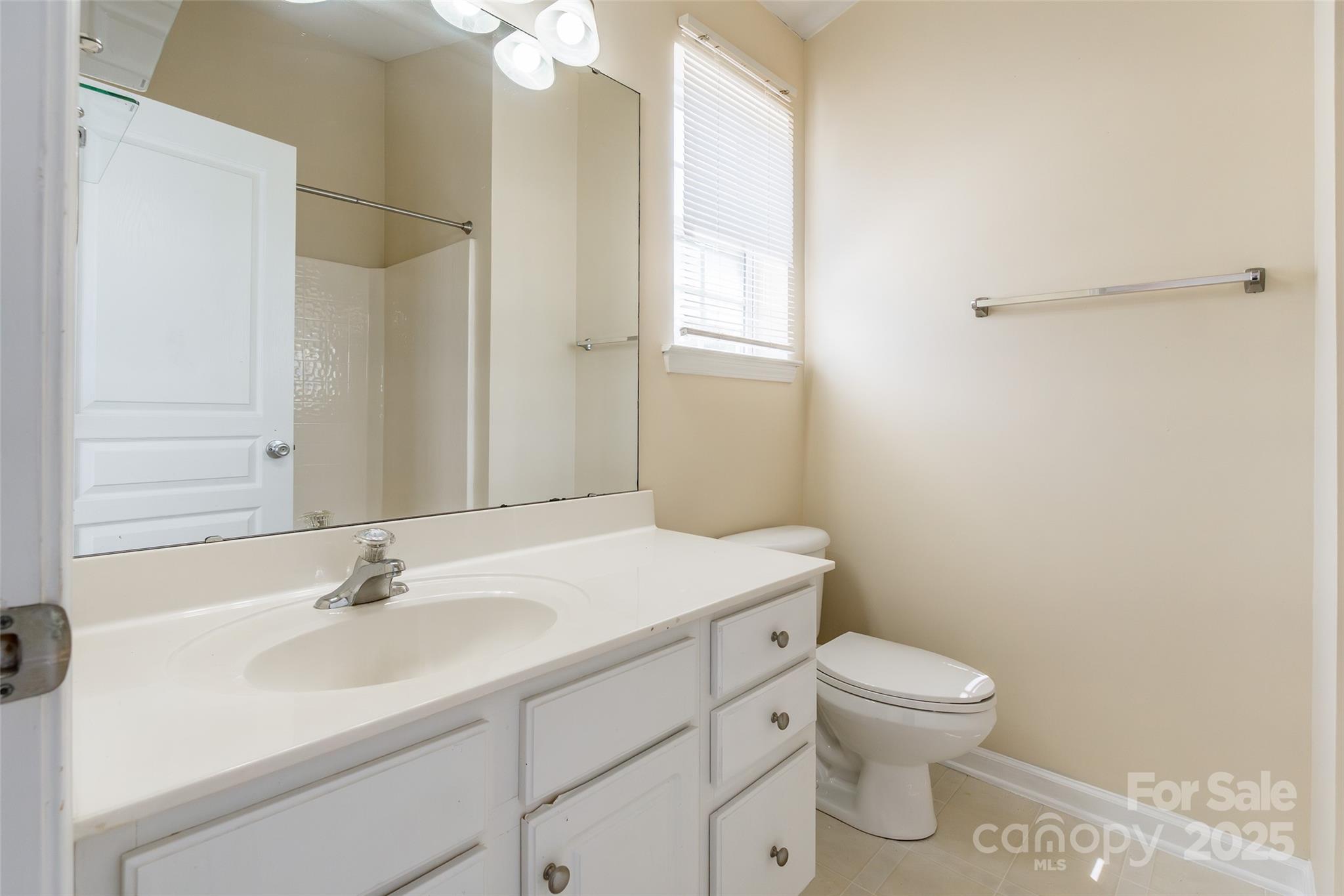 827 Gentlewinds Court Fort Mill, SC 29708 - Photo 17 of 29