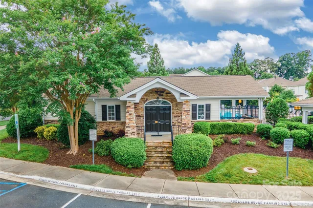 $275,000 | 827 Gentlewinds Court, Fort Mill, SC 29708