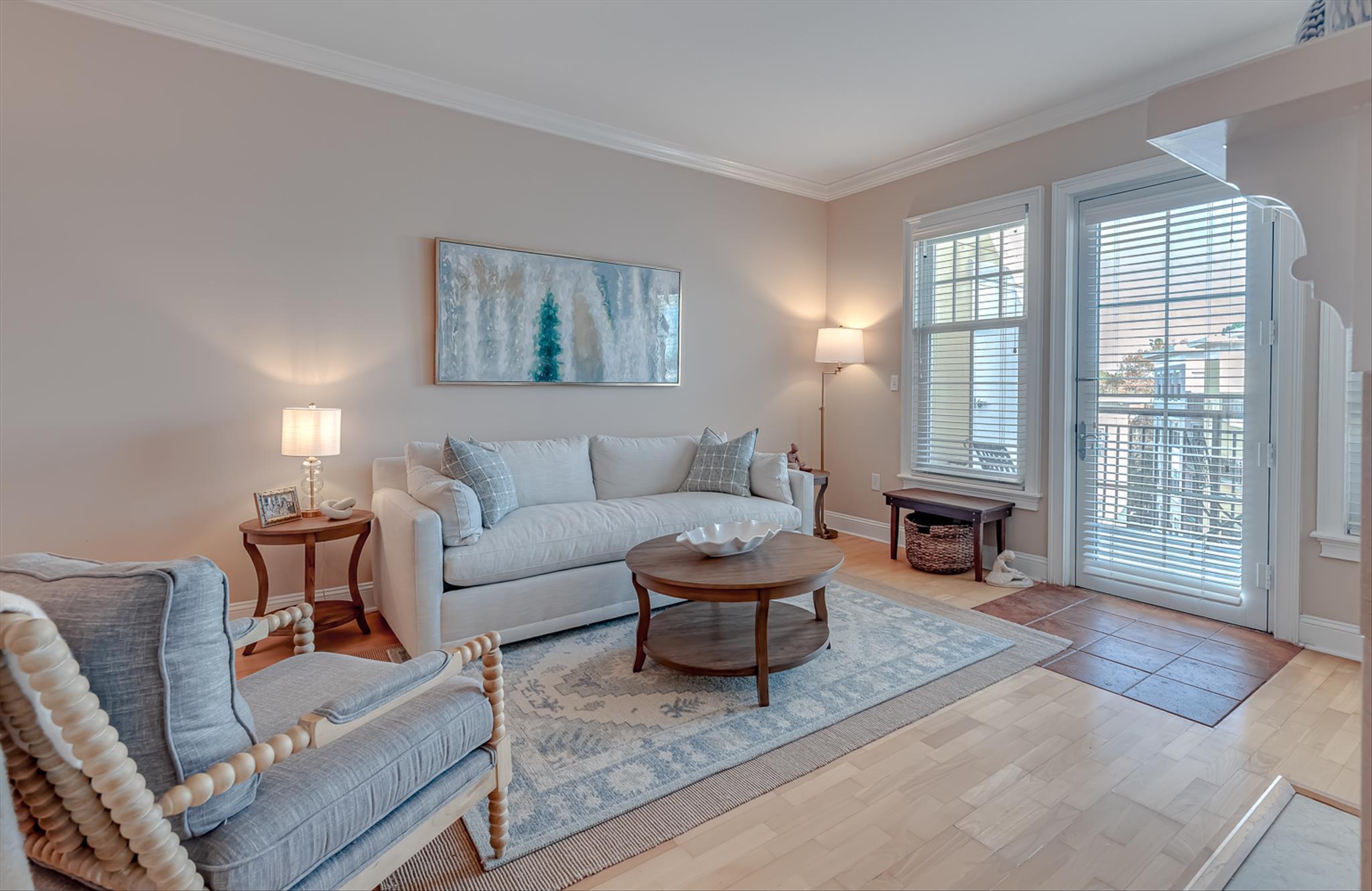 498 Albemarle Road, Unit 516 Charleston, SC 29407 - Photo 3 of 28 Living 2
