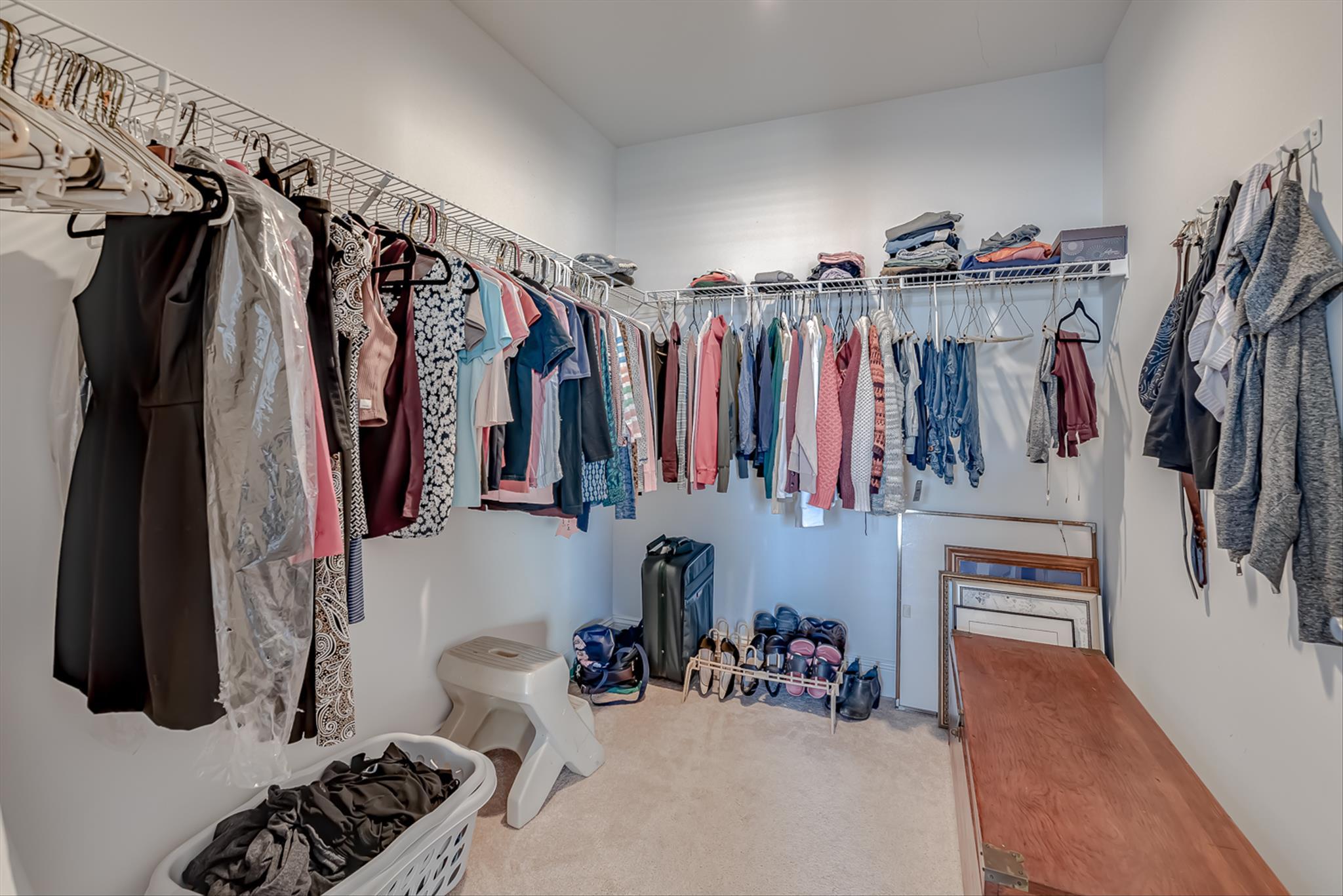 498 Albemarle Road, Unit 516 Charleston, SC 29407 - Photo 21 of 28 Closet 1