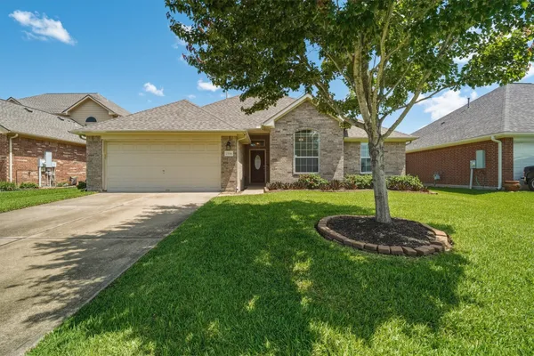 $2,500 | 2506 Barton Springs Street, League City, TX 77573