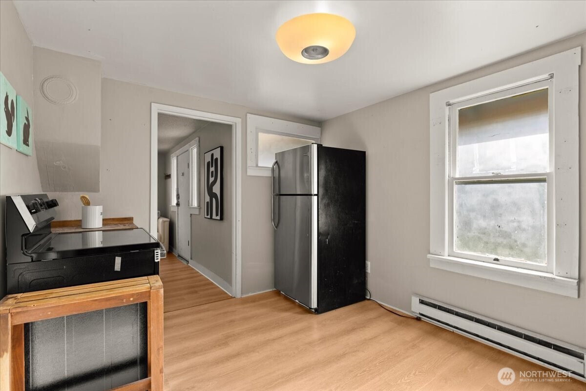 508 North 95th Street Seattle, WA 98103 - Photo 13 of 29 Gallery Image 13