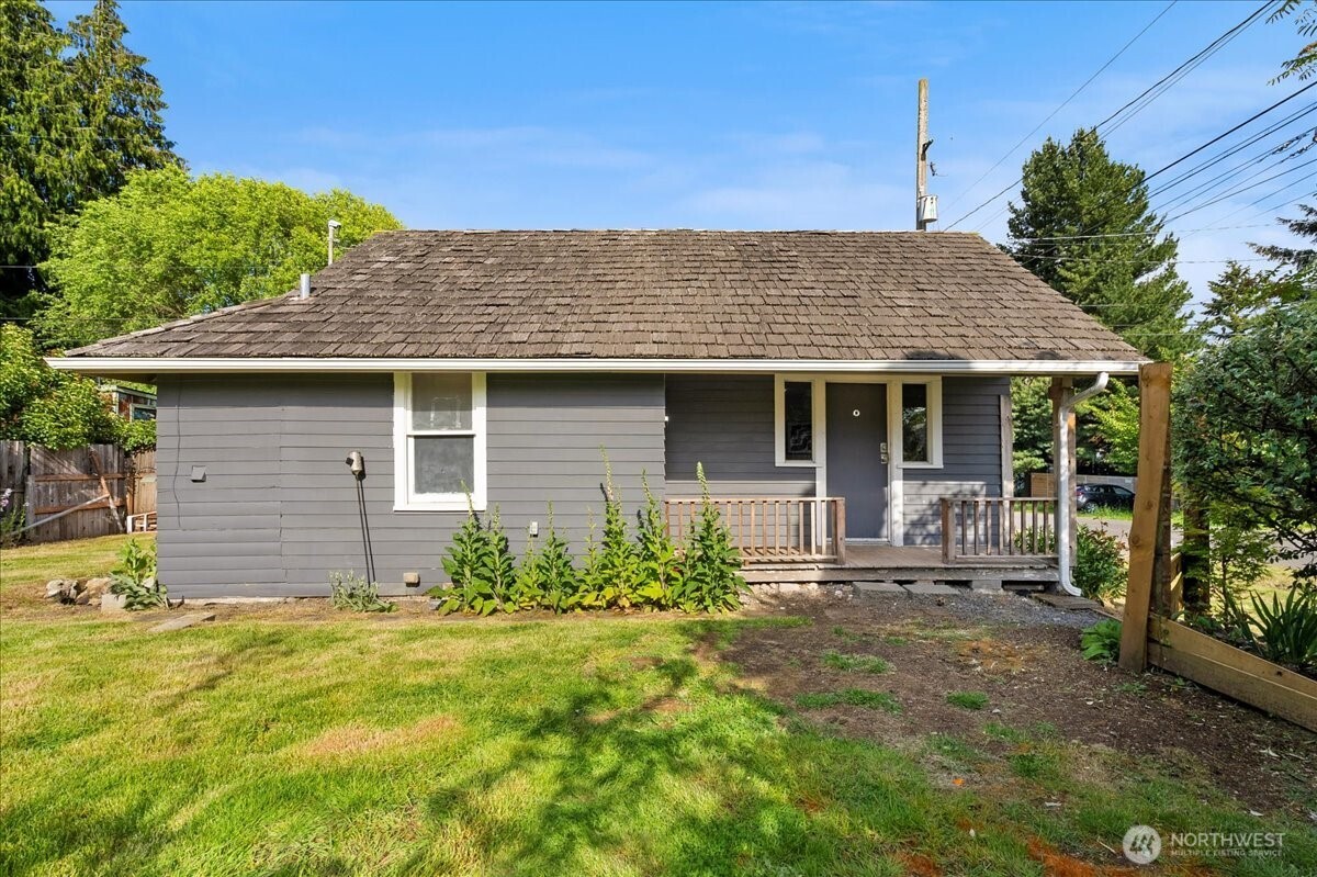 508 North 95th Street Seattle, WA 98103 - Photo 5 of 29 Gallery Image 5