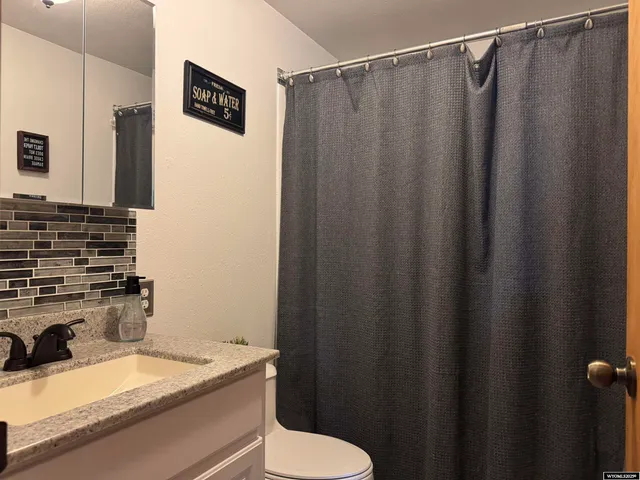 $279,000 | 85 Webbwood Road, Riverton, WY 82501