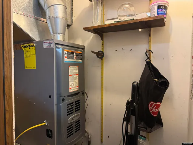 $279,000 | 85 Webbwood Road, Riverton, WY 82501