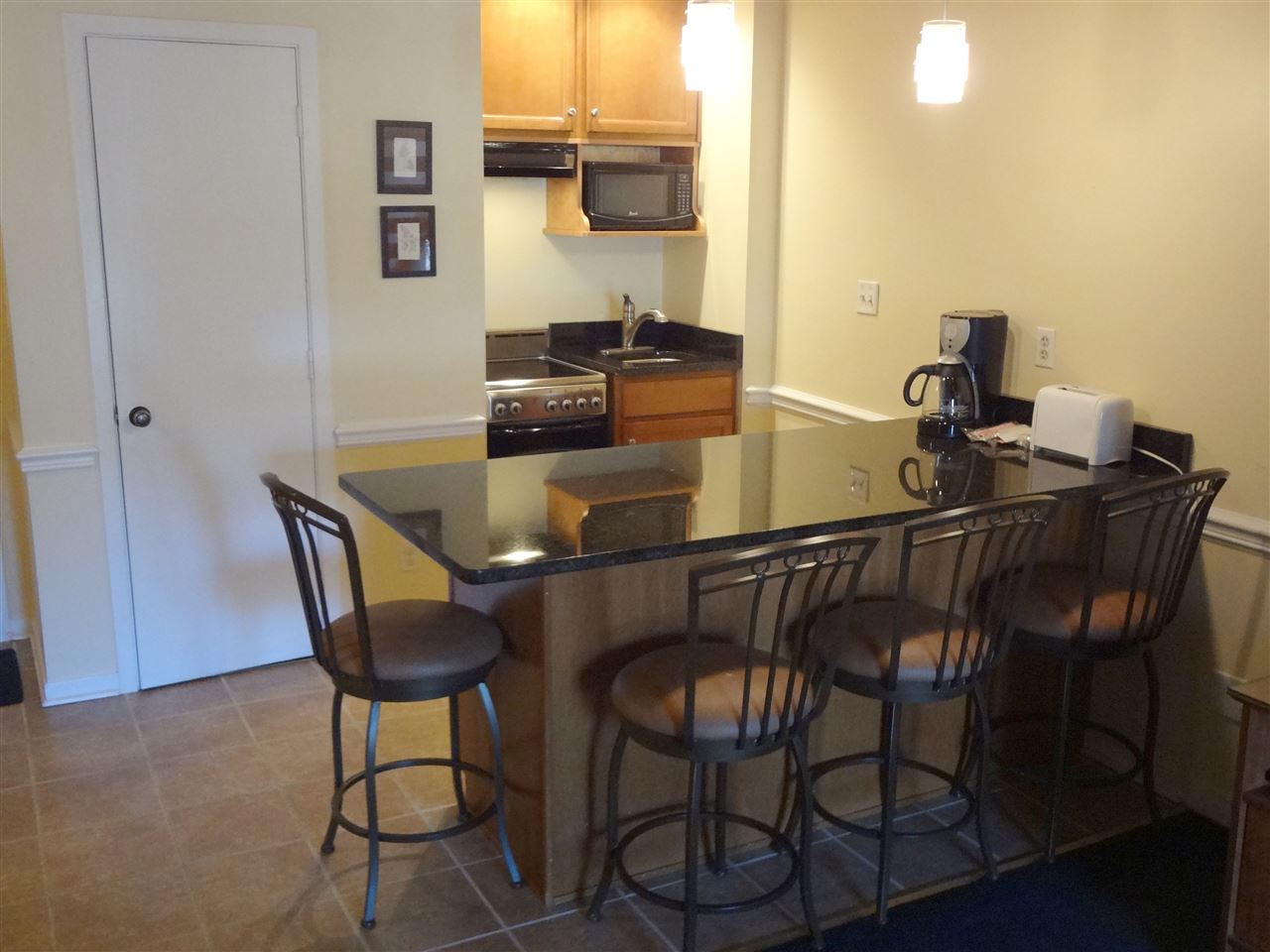 157 Mountain Inn Loop Roseland, VA 22967 - Photo 3 of 9 Gallery Image 3