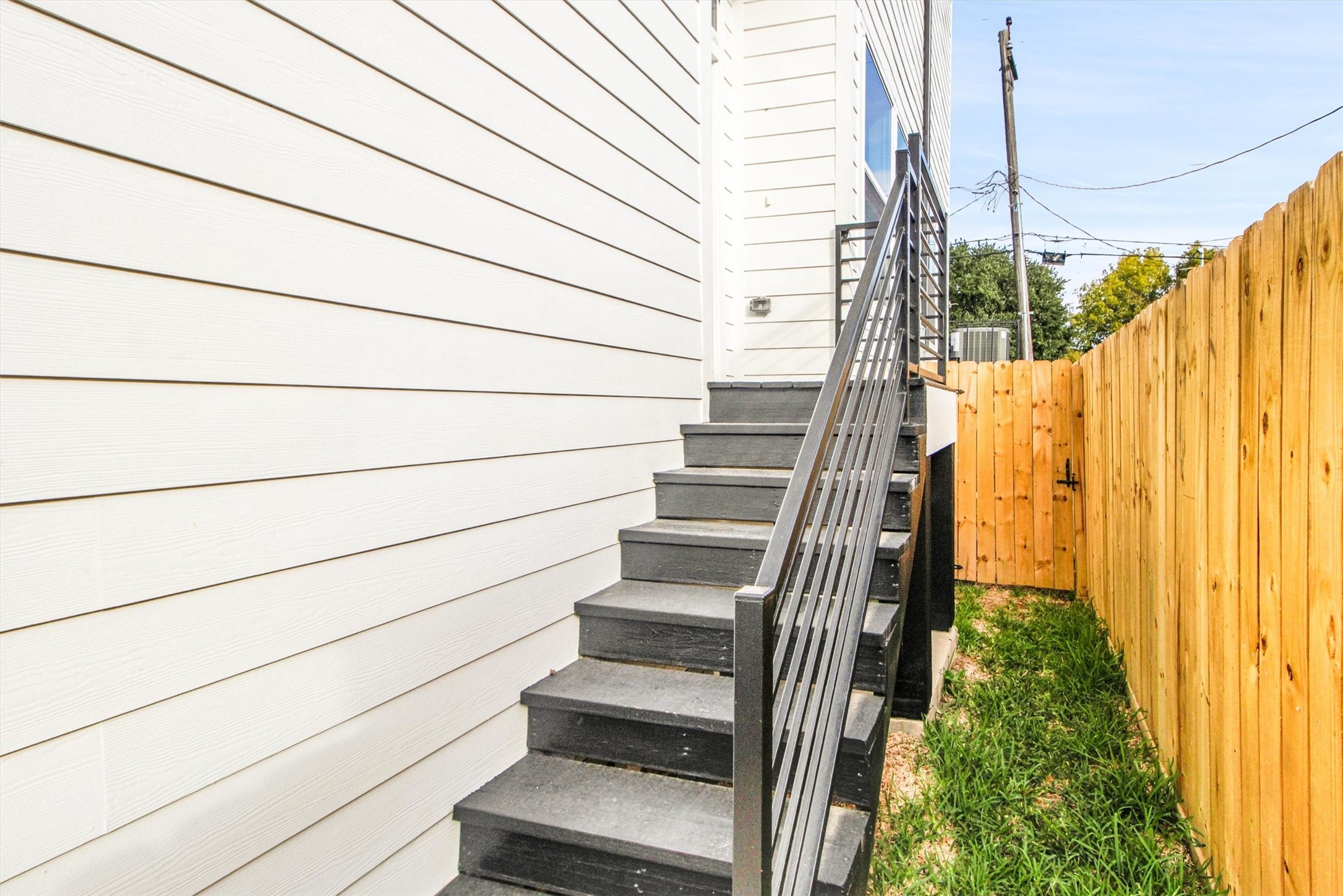 5325 Rue Street Houston, TX 77033 - Photo 34 of 34