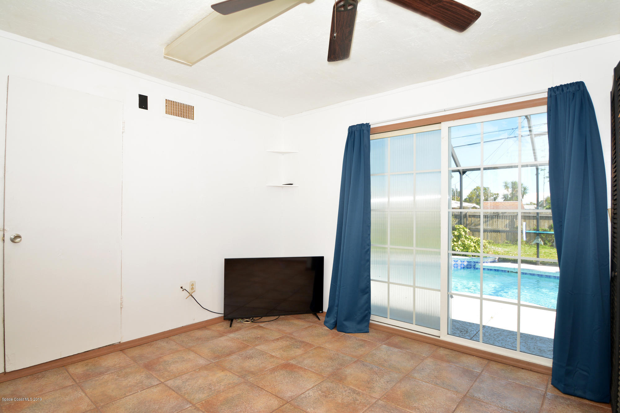 2244 Post Road Melbourne, FL 32935 - Photo 11 of 18 DSC_3644